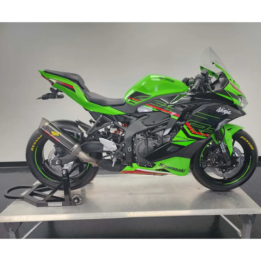Kawasaki ZX-4RR Cat-Back Slip-on Carbon Exhaust - Parts