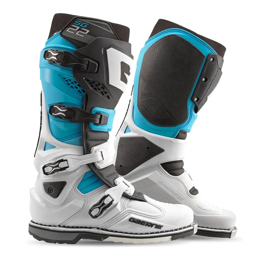 Sg 22 Boots Le White/Black/Light Blue 10