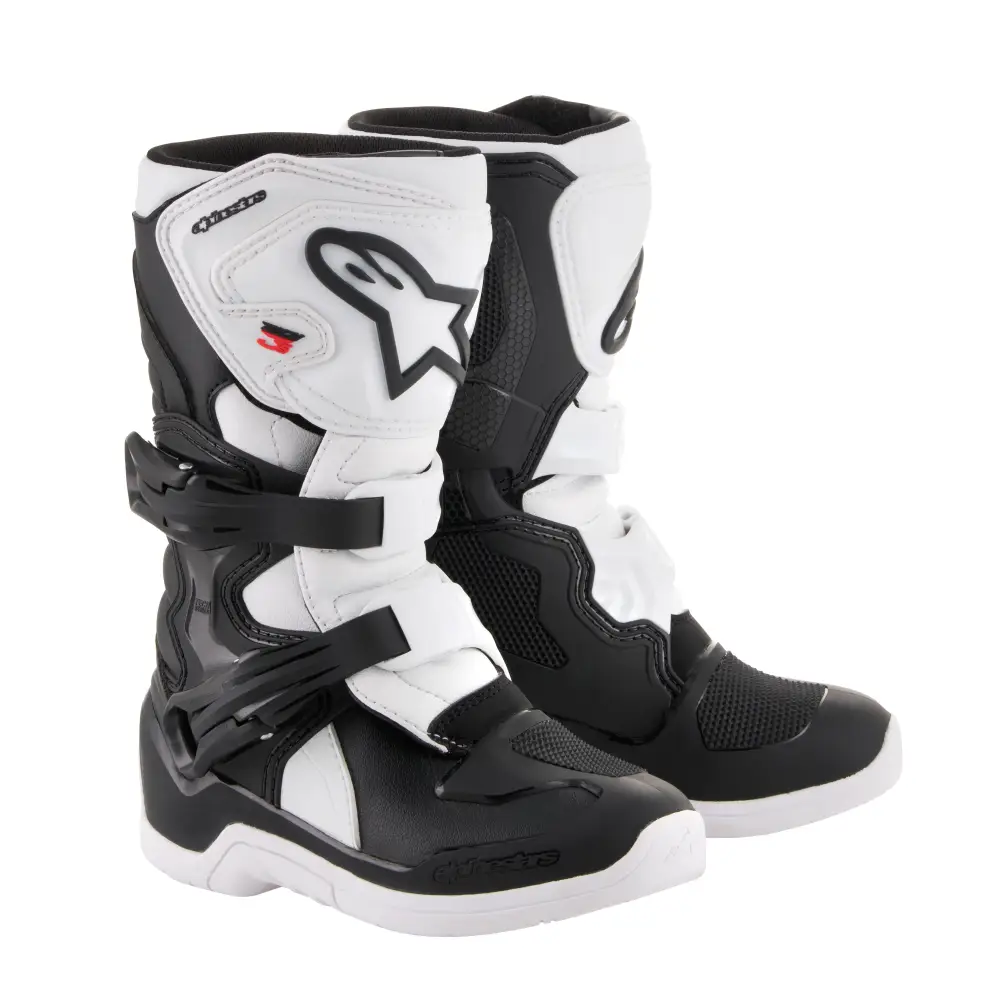 Tech 3s Boots Black/White Sz Y13