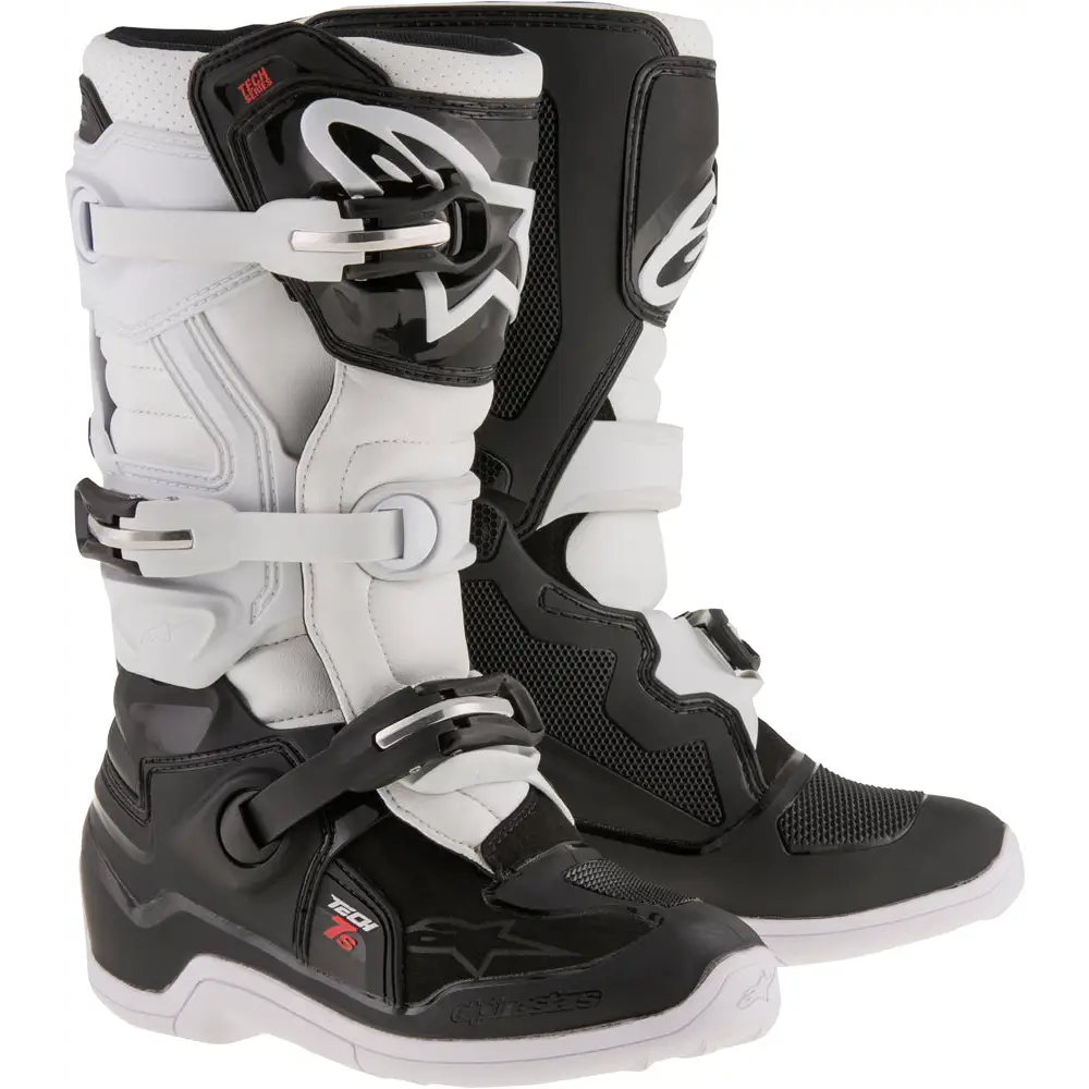 Tech 7s Boots Black/White Sz 02