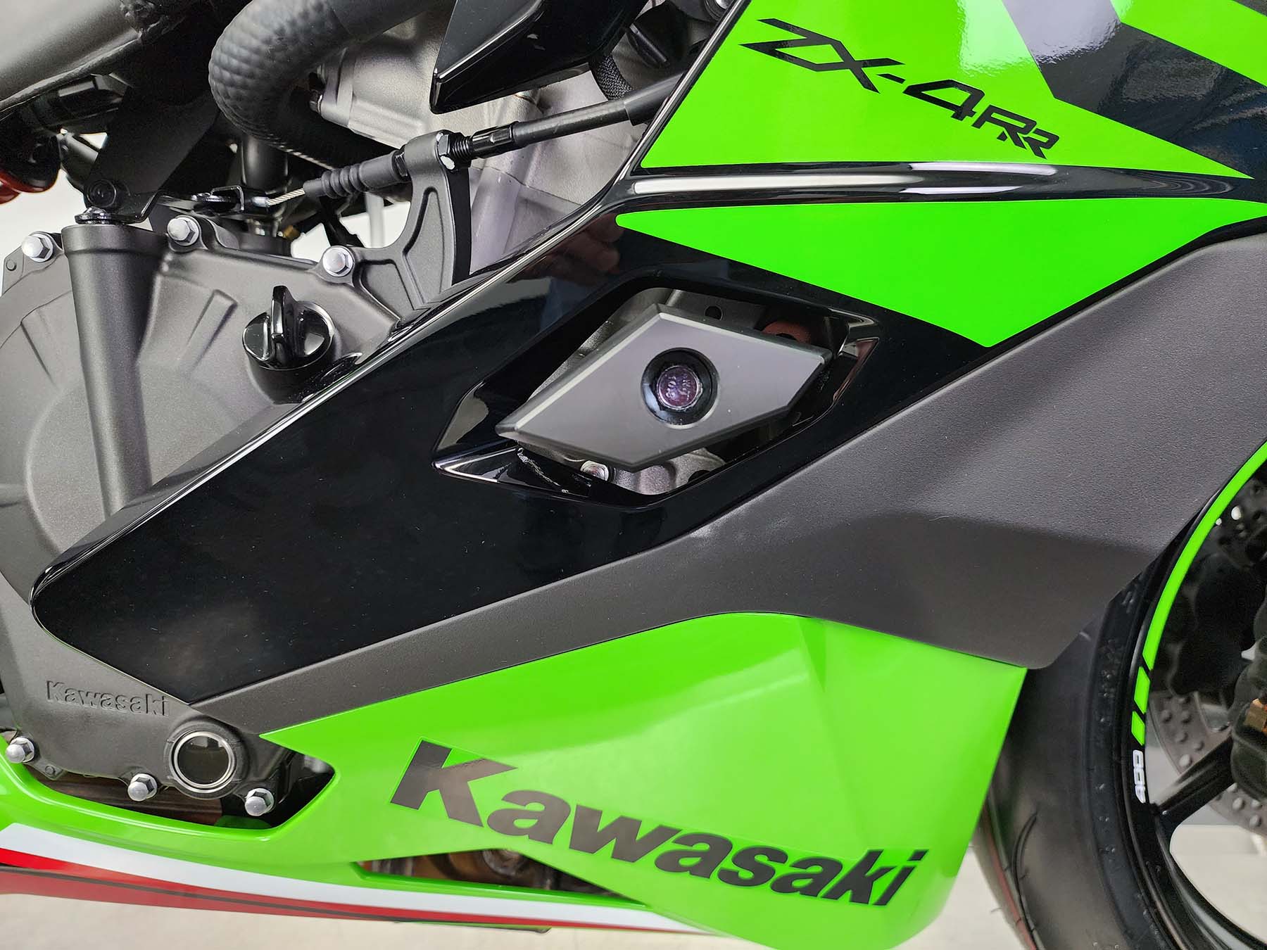 Kawasaki ZX-4RR Frame Slider Kit