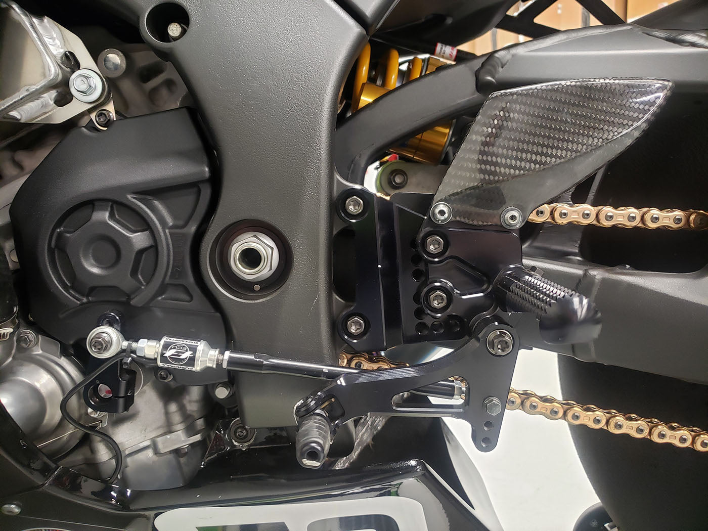 Graves Motorsports WORKS Kawasaki ZX-10R / ZX-10RR Adjustable Rearsets