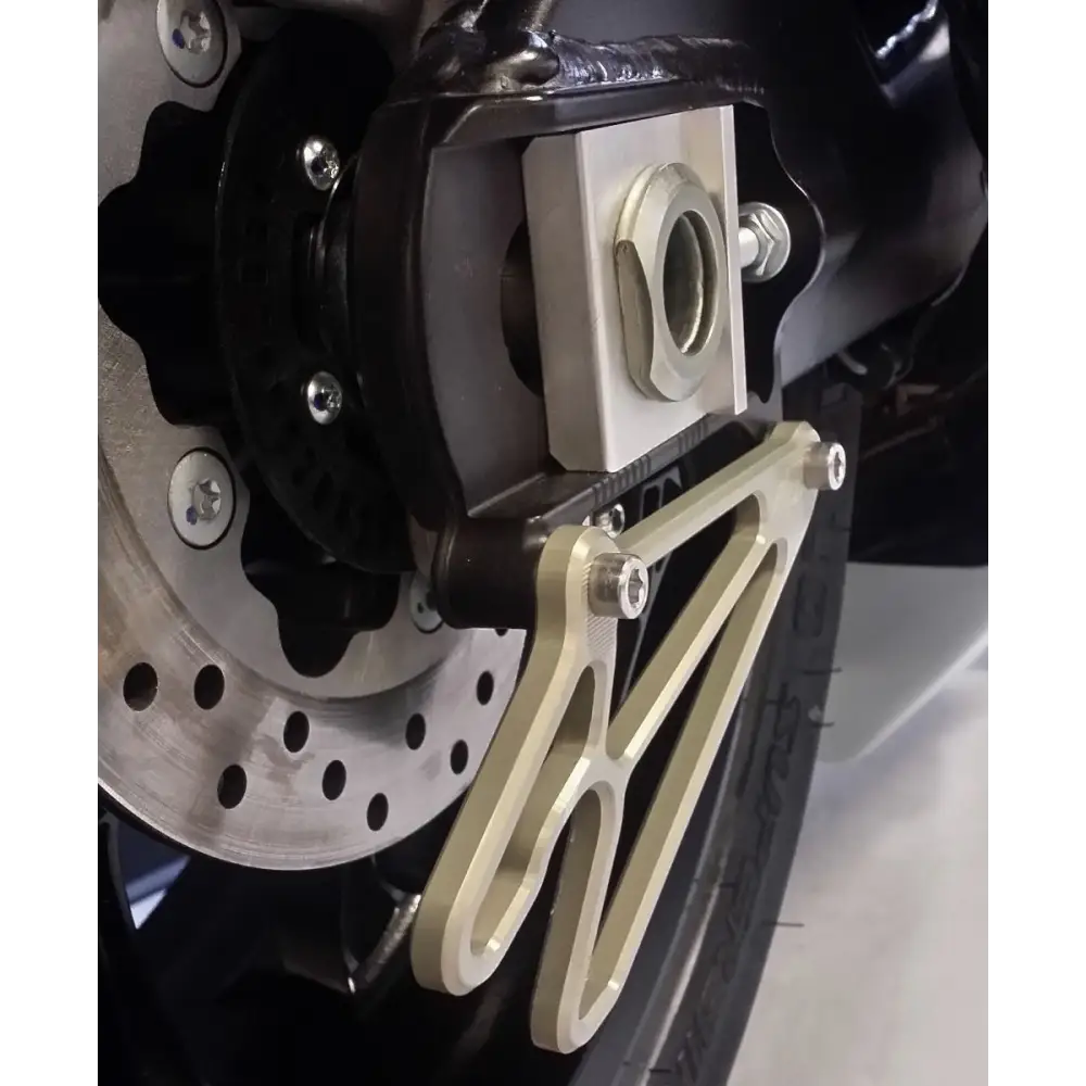 Attack Performance Lift Mount - Sprocket Guard Kit Yamaha YZF R1 15 - R6 17- - Chain & Sprocket Kits