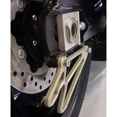 Attack Performance Lift Mount - Sprocket Guard Kit Yamaha YZF R1 15 - R6 17- - Chain & Sprocket Kits