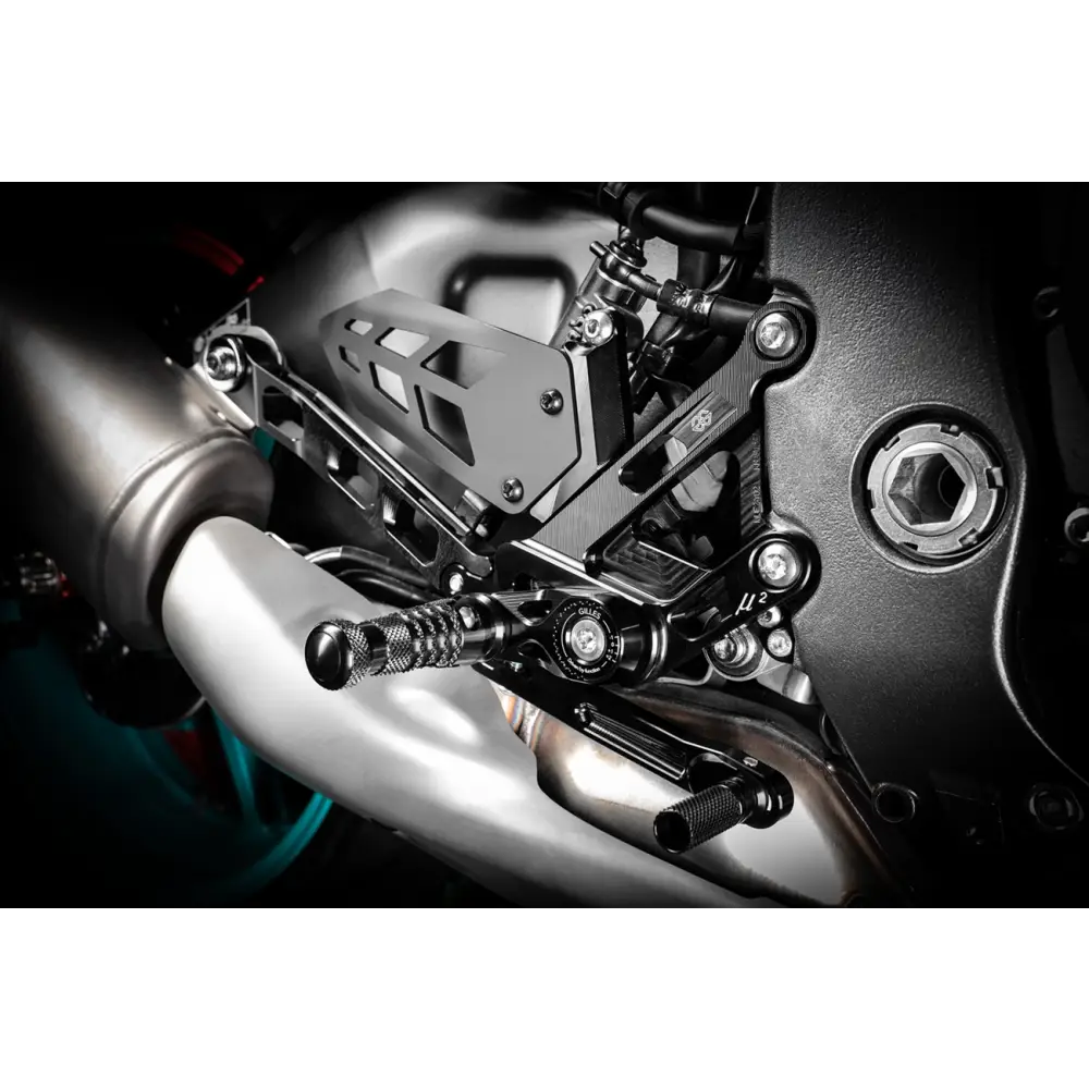 GILLES TOOLING MUE2 Rearset - Black - Yamaha MUE2-Y03-B - Foot Control Group