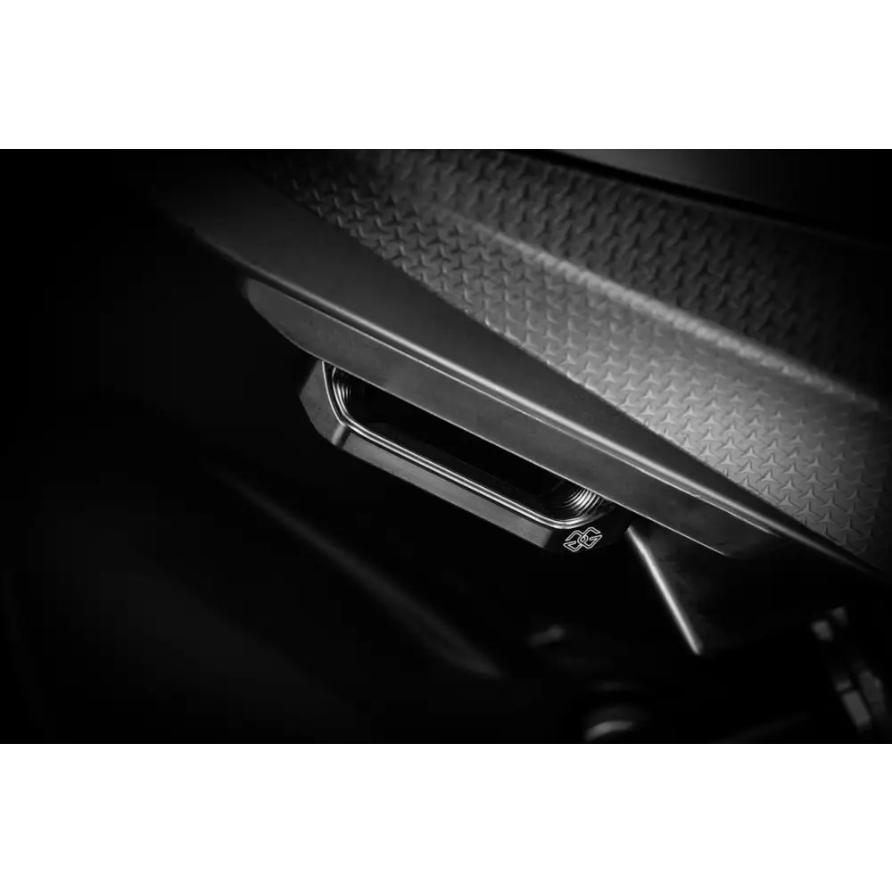 GILLES TOOLING Pillion Carrier Cover Kit - Black PPC-12-KIT-B