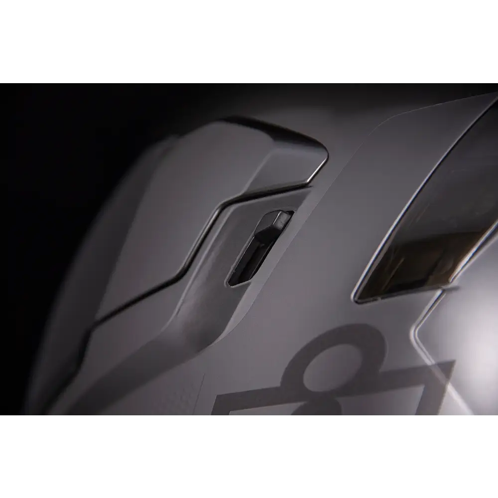 ICON Airflite* Helmet - Jewel - MIPS? - Silver - Large 0101-13892