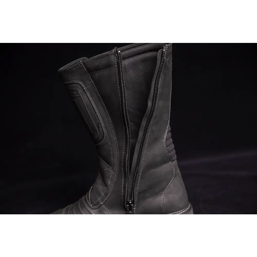 ICON Elsinore 2* CE Boots - Black - Size 8.5 3403-1210